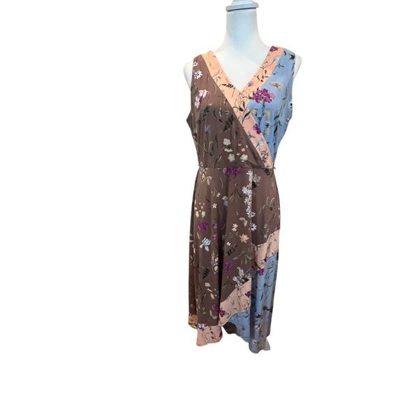 EST 1946 NWT V NECK HI LO FLORAL FULL BLOOM DRESS WOMENS SIZE MEDIUM - Picture 1 of 9